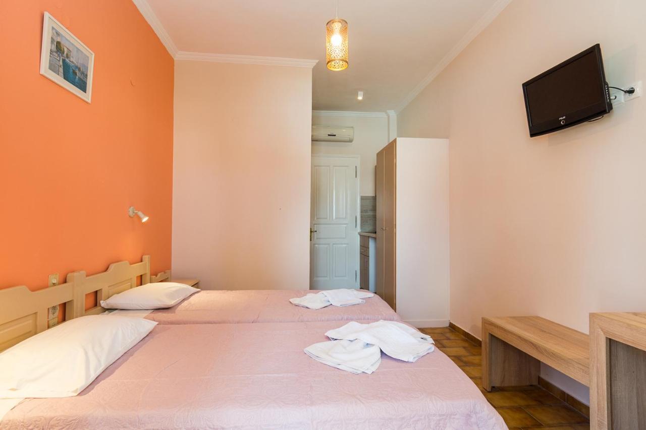 Pythari Aparthotel
