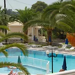 Pythari Apartments